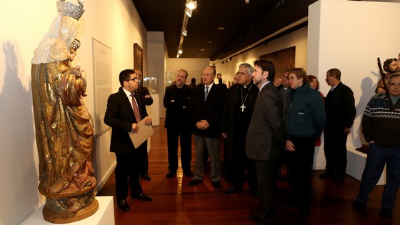 Imagen de El presidente, Carlos Alonso, inaugura la exposición ‘Herencia’, que reúne los tesoros de la Catedral de La Laguna