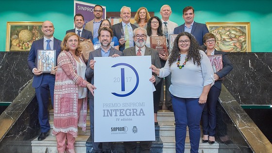 Imagen de Las empresas reconocidas hoy con el 'Premio Sinpromi Integra' animan a contratar a personas con discapacidad