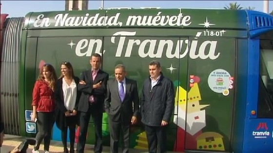 Imagen de El Cabildo presenta la campaña 'En Navidad, muévete en tranvía'