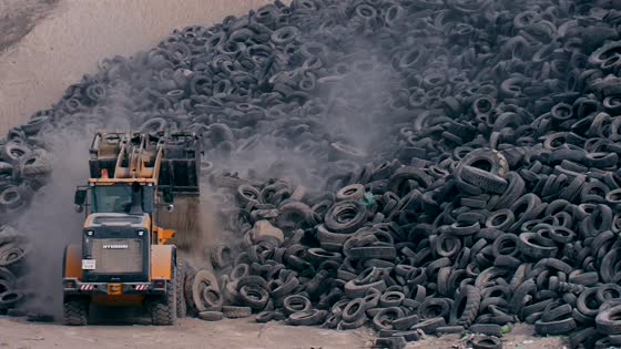 Imagen de El Cabildo ha retirado ya 2.500 toneladas de neumáticos del Complejo Ambiental de Arico